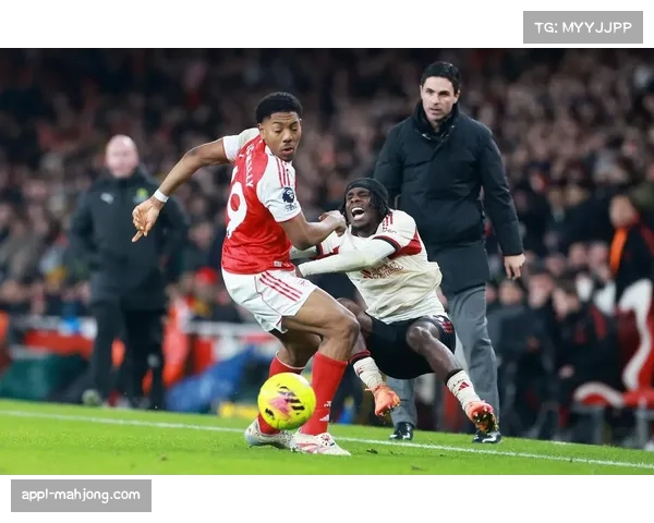 赛后分析：阿森纳战平利物浦，双方“中场绞杀”与“快速通过中场”理念的正面碰撞